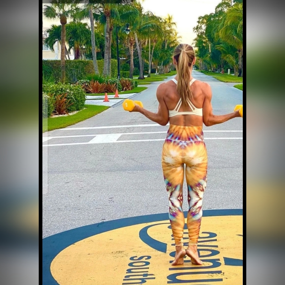 Niyama Sol Tie-Dye Leggings - Rare to find color combination.